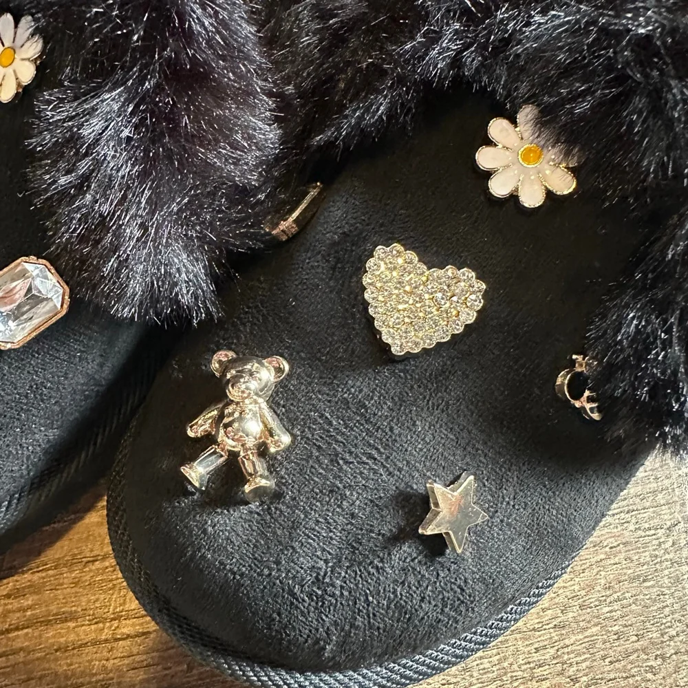 Girls Sugar Kiss Black Faux Fur Slippers with Charms 12 (Toddler Girl)